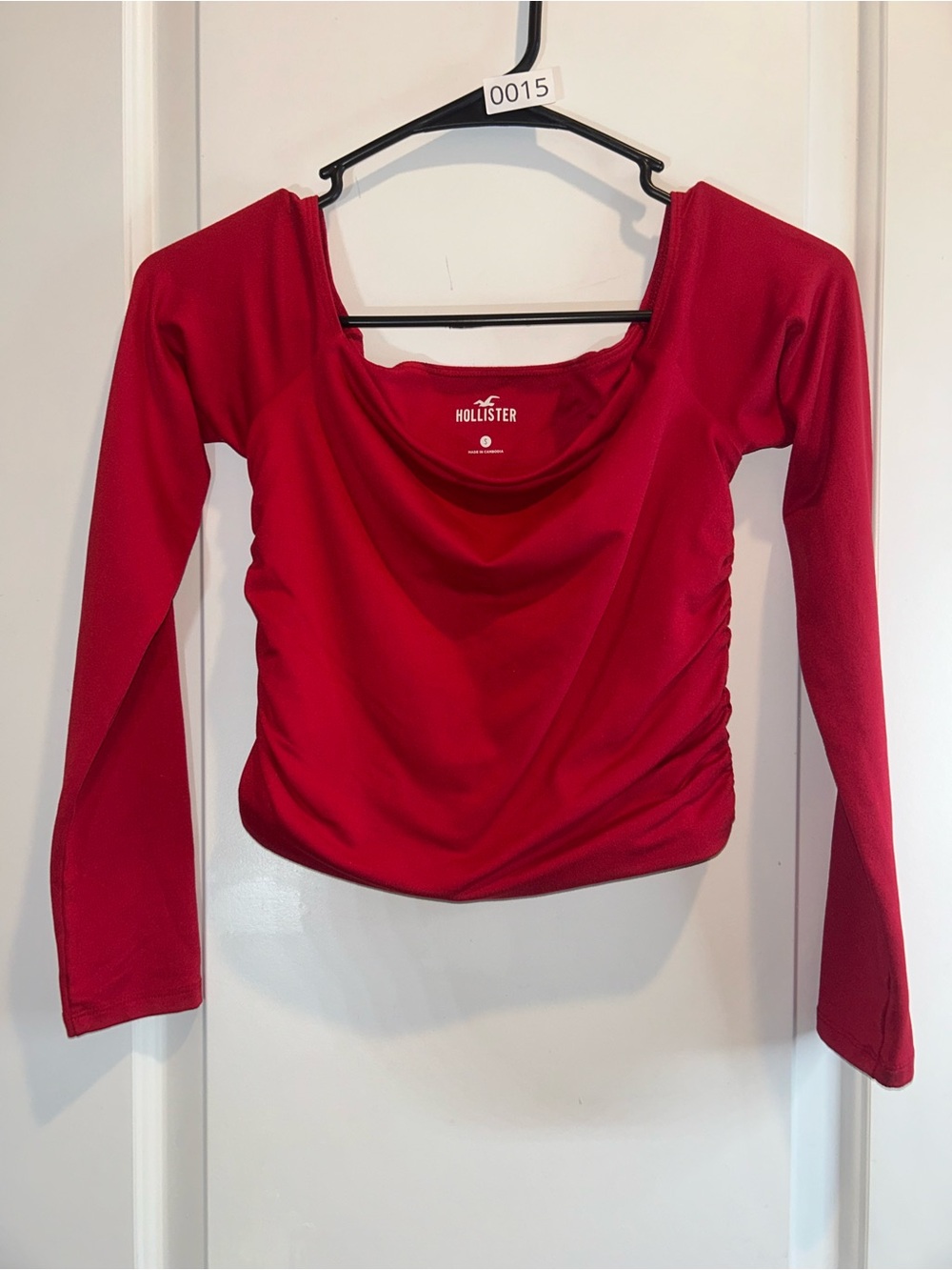 Hollister Red Long-Sleeve Scoop Neck Ruched Top